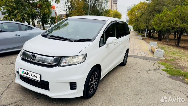 Honda Freed 1.5 CVT, 2014, 121 500 км