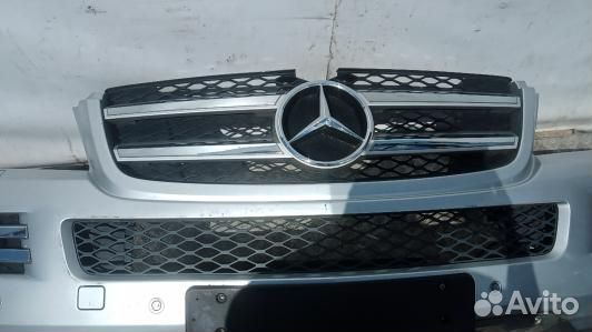 Бампер передний mercedes benz GL-class X164 (1GM48