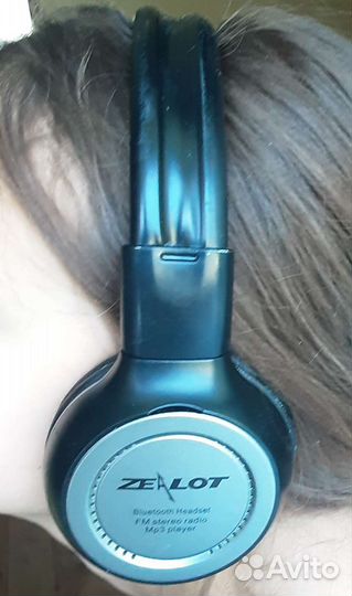 Наушники Bluetooth zealot