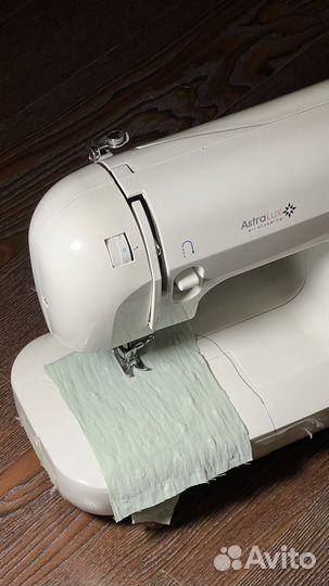 Швейная машина astralux 590