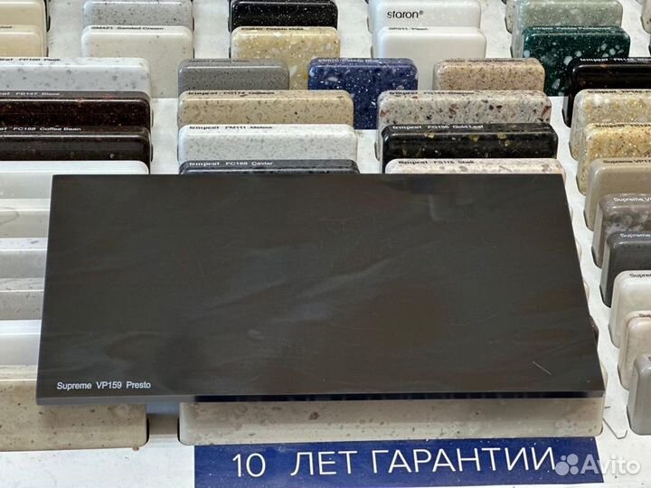 Столешница из искусственного камня Metallic 500