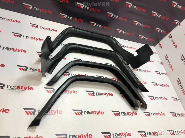 Фендера Mercedes G-Class W463 Дизайн AMG