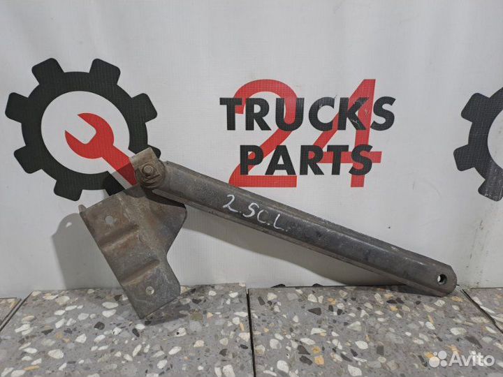 Кронштейн радиатора левый Scania 5 R DC12 14 L01