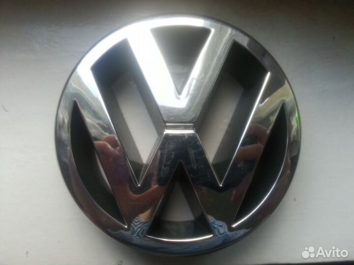 3B0853601 Эмблема VW