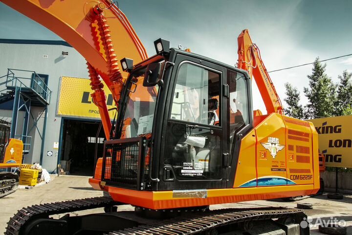Гусеничный экскаватор Lonking CDM6225, 2024