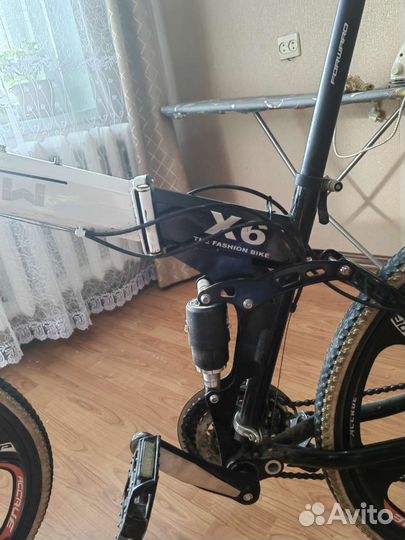 Велосипед BMW X6