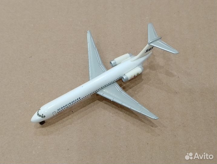 McDonnell Douglas MD-87. Scandinavian Airlines