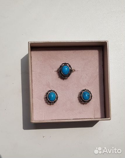 Бирюзовый комплект бижутерии