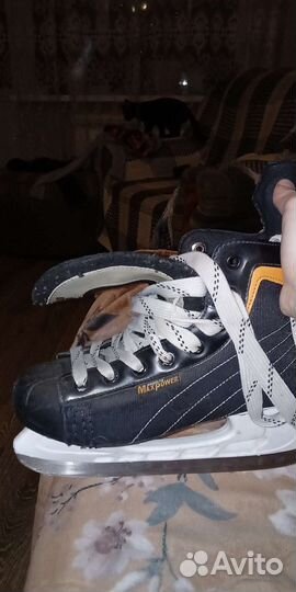 Продам коньки