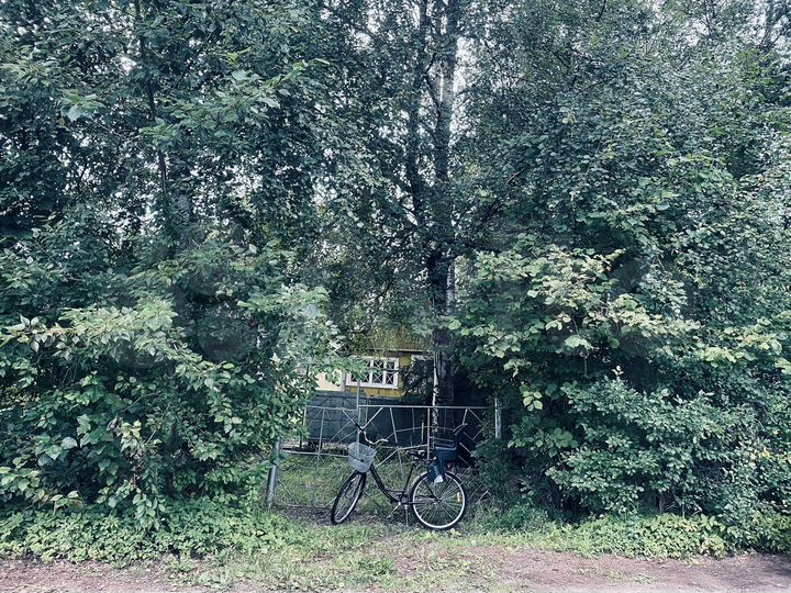 Дача 11 м² на участке 8,5 сот.