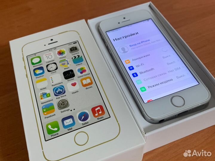 Телефон iPhone 5s