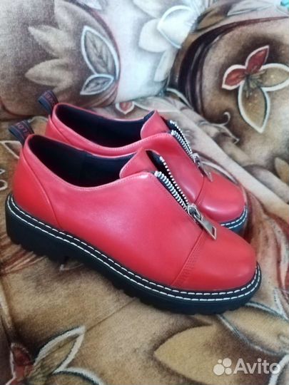 Новые ботинки 38р