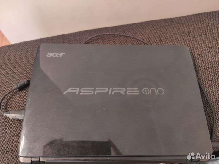 Ноутбук Acer aspire one