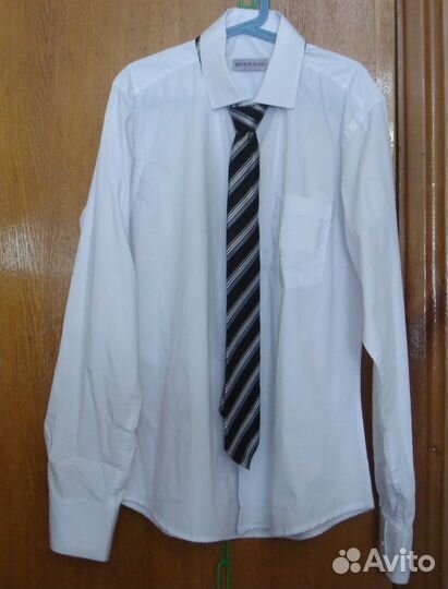Рубашка подростковая новая белая