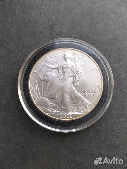 Серебряная монета Шагающая Свобода 1 доллар 2002