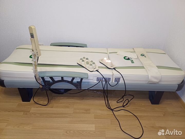 Масажно-терапевтическая кровать Vital Rays DE Luxe