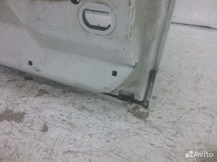 Дверь левая Isuzu Forward FVR34