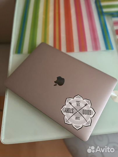Apple MacBook Pro 13 2016 256gb touchbar