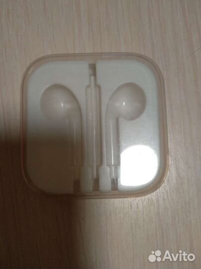 Коробка футляр от наушников
