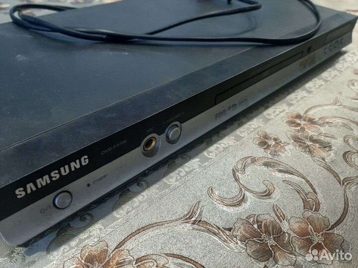DVD плеер Samsung DVD-p370k