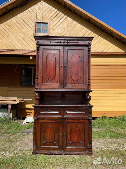 Старинный буфет - антиквариат
