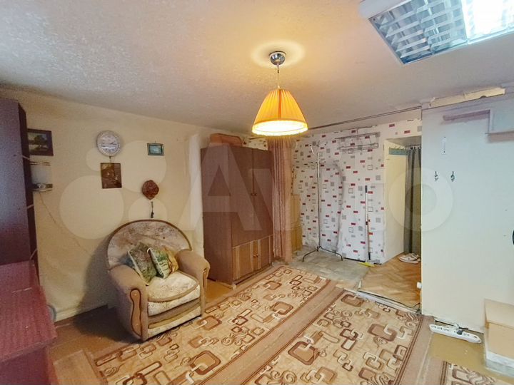 Комната 15 м² в 3-к., 1/2 эт.