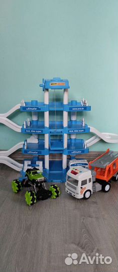 Игрушки для мальчика