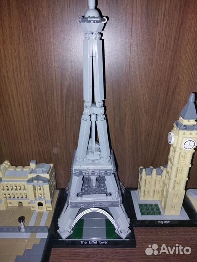 Lego Architecture