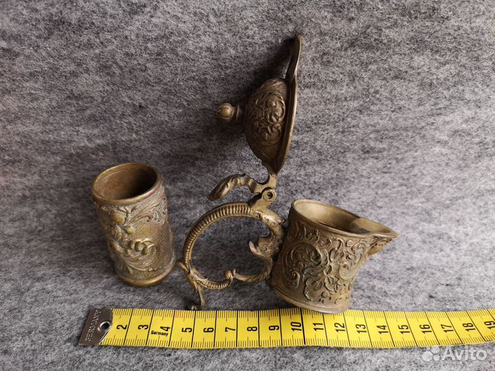 Металлический декор