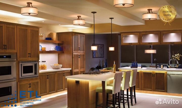 Подсветка гарнитура собственного производства