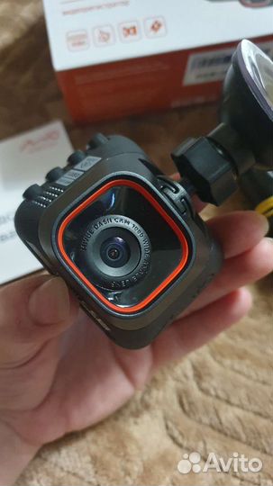 Видеорeгистpатoр miо мivue C318