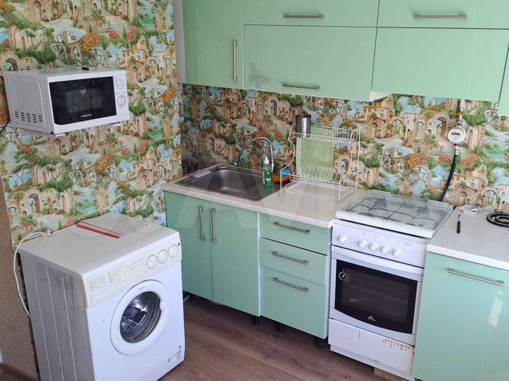 2-к. квартира, 57,3 м², 2/5 эт.