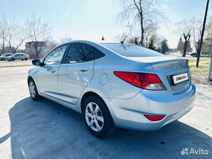 Hyundai Solaris 1.4 AT, 2013, 165 000 км
