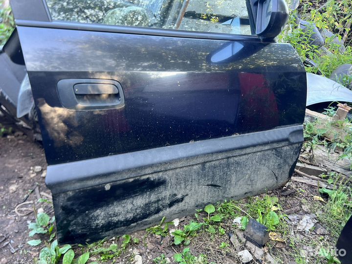 Передняя правая дверь opel zafira a