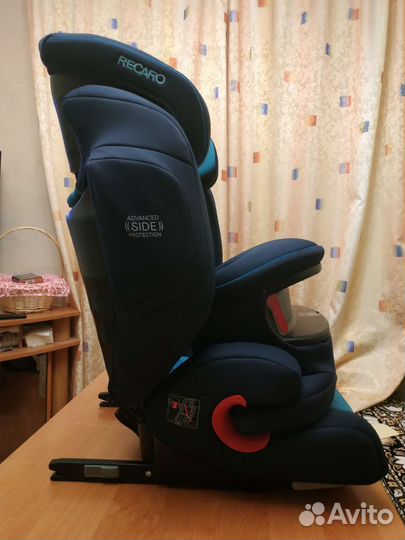 Автокресло Recaro Monza Nova 9 до 36 кг isofix