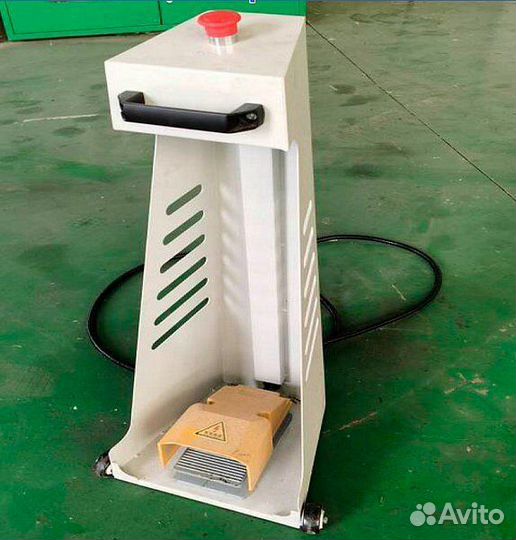 Листогибочный гидравлический пресс MetalTec