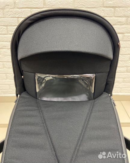 Коляска Roan Bass Next