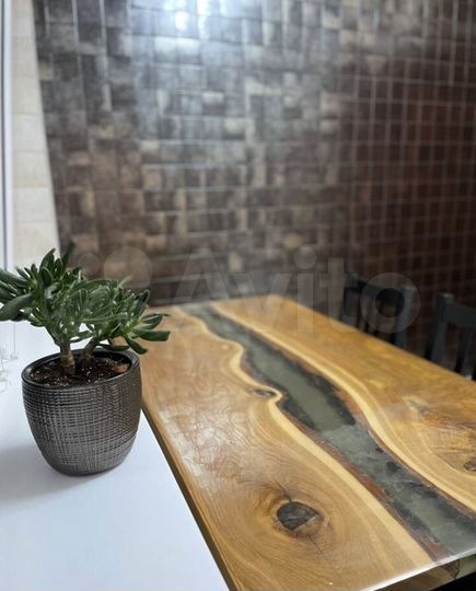 2-к. квартира, 49 м², 5/5 эт.