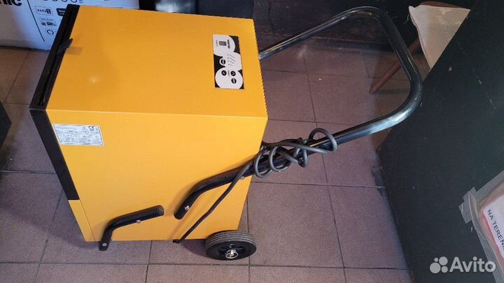 Осушитель воздуха Master DH752 bp2