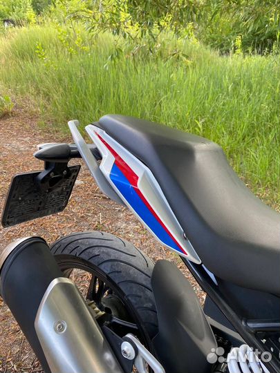 BMW G 310 R
