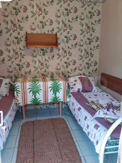 Комната 10 м² в 2-к., 1/1 эт.