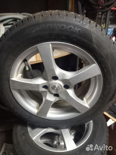 Колеса в сборе r15 зимние 4 100