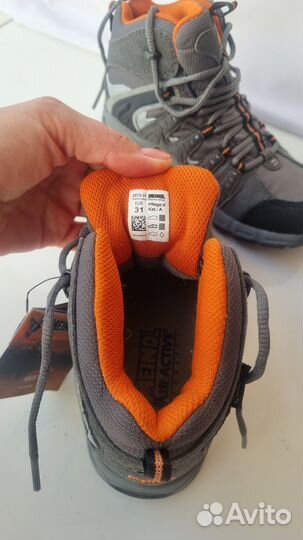 Детские трекинговые ботинки