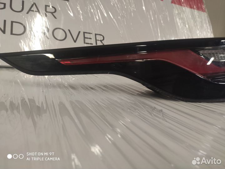 Фонарь задний левый Land Rover Velar LR111108