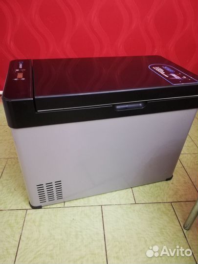 Холодильник для автомобиля