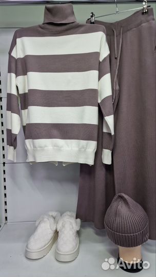 Костюм женский тройка вязаный