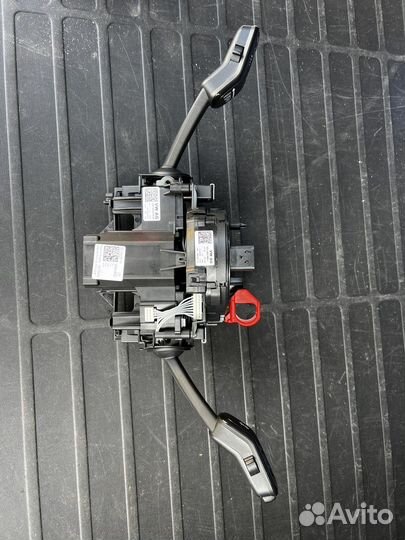 Подрулевой переключатель VW AG 5Q1.953.569.L