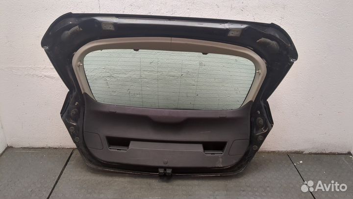 Крышка багажника Opel Astra J, 2010
