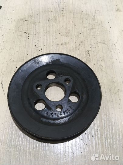 Шкив насоса гур Ауди 100 С4