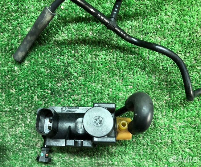 Клапан электромагнитный Porsche Macan